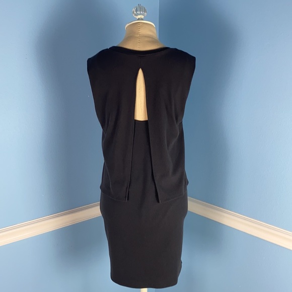 SOPHIE RUE Charcoal Open-back Ribbed Dress - Picture 3 of 5
